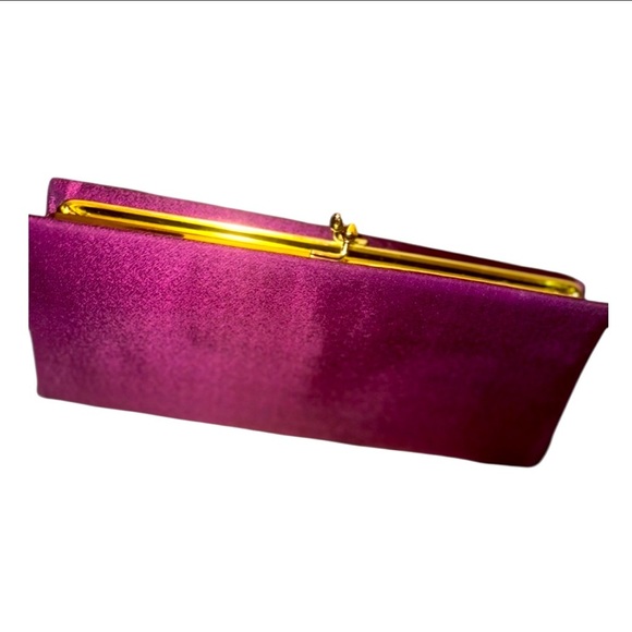 Glamorous evenings Vintage Buganvilla and Gold Matte Satin clutch - Picture 5 of 12
